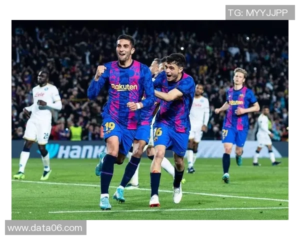 梅西领衔巴萨大胜马竞,巴萨重返西甲榜首位置